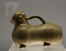 中国古代的陶瓷艺术品堪称之为中国的第五大发明